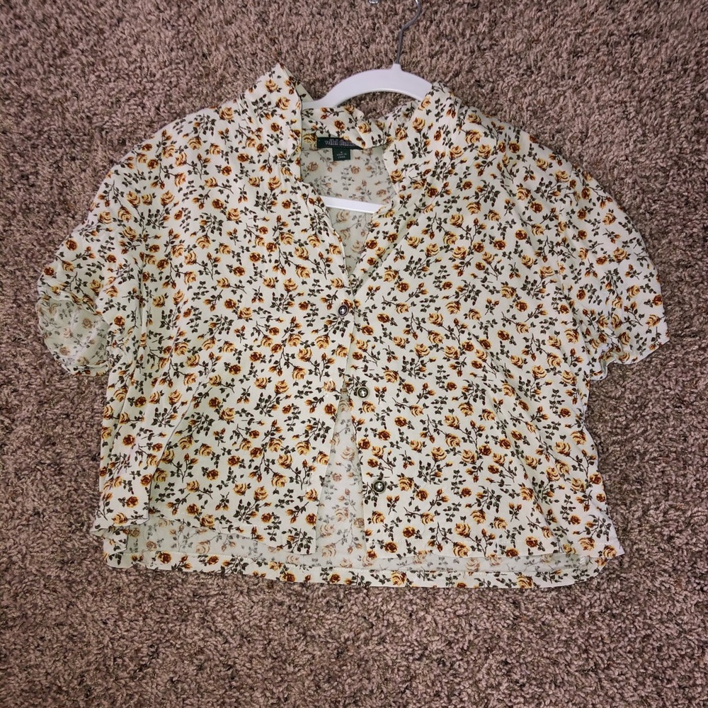 Floral Crop Button Up